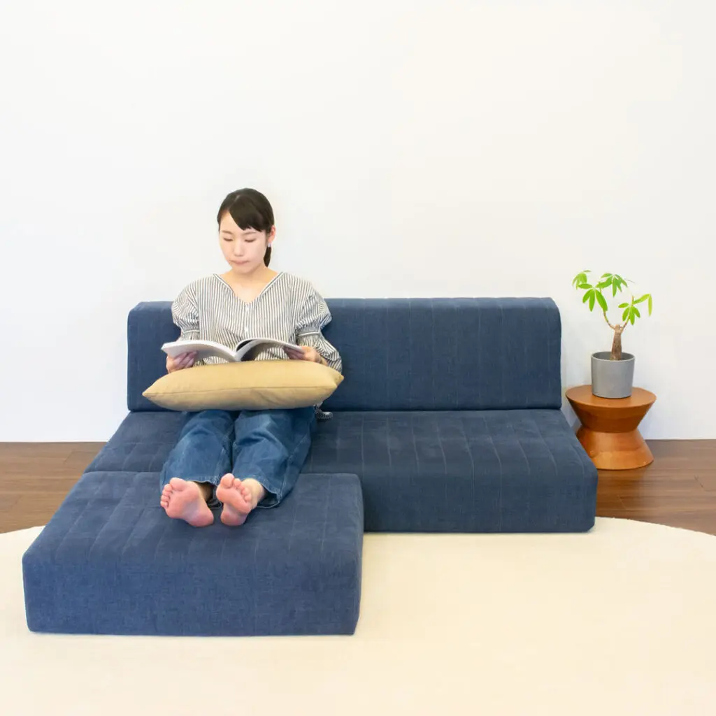 つみきソファのスツールを開発中！ - HAREM MAGAZINE by