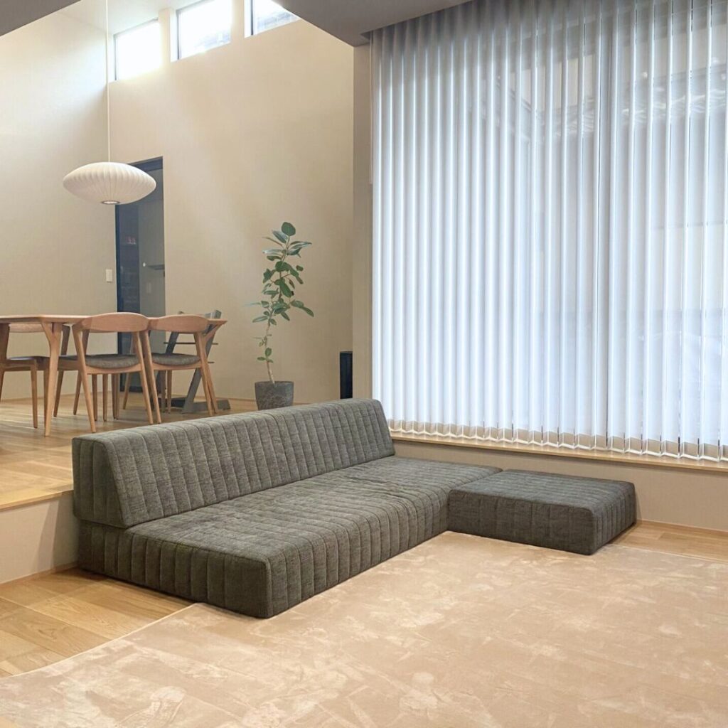 グレー×ローソファ 納品事例|つみきソファ