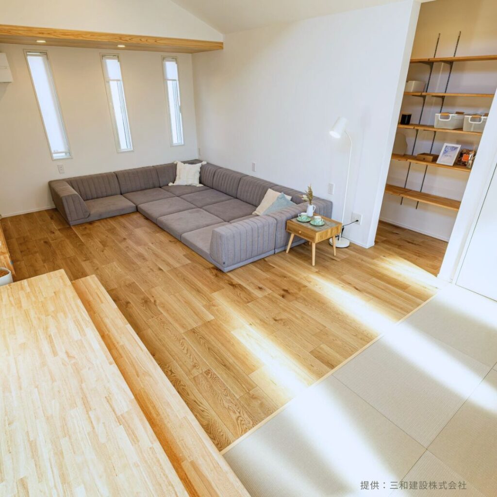 グレー×ローソファ 納品事例|ピカソソファ