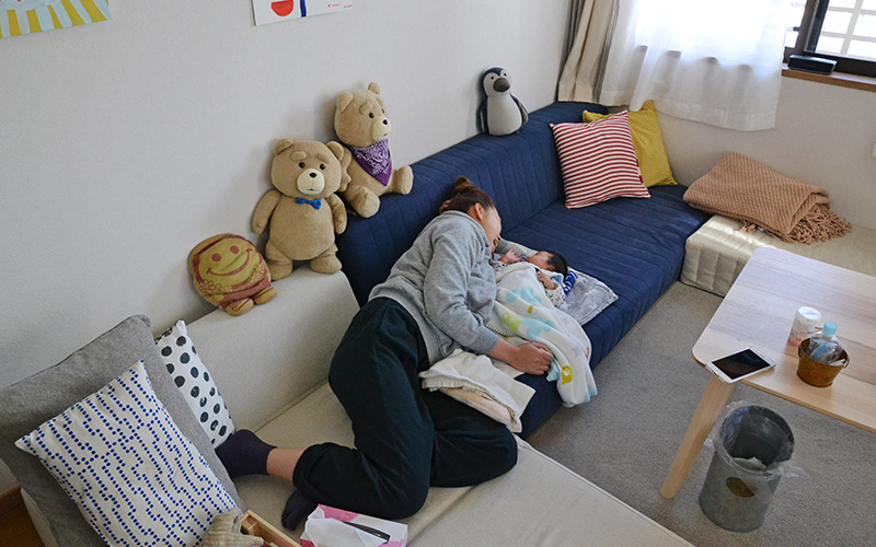 ローソファ子育て日記〈0〜1歳 前編〉｜ローソファ専門店HAREM