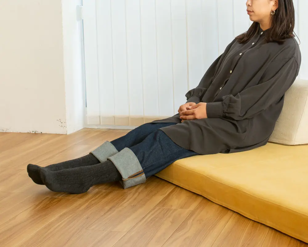 床のようなフロアソファ、フロフロ画像