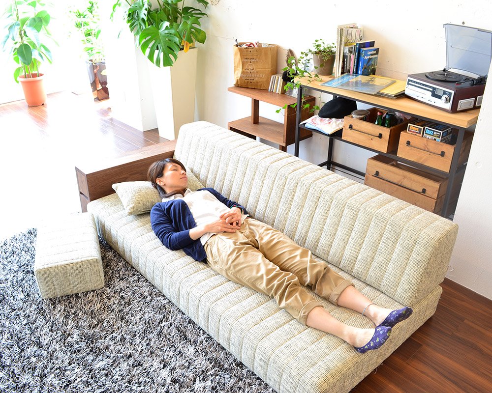ソファベッドのようにも使えます