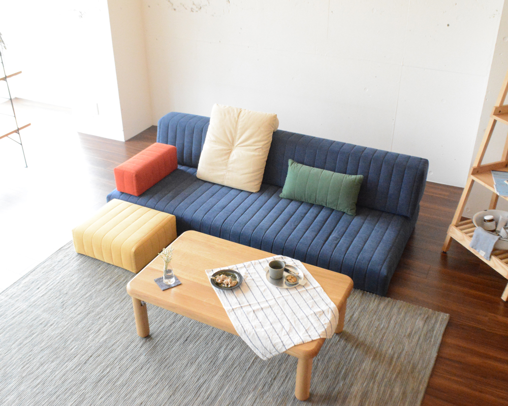 積み木のようなローソファ、つみきソファ