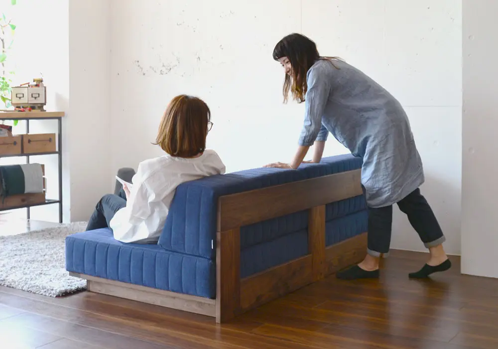 つみきソファ専用ウッドベース 無垢材で高級感をプラス