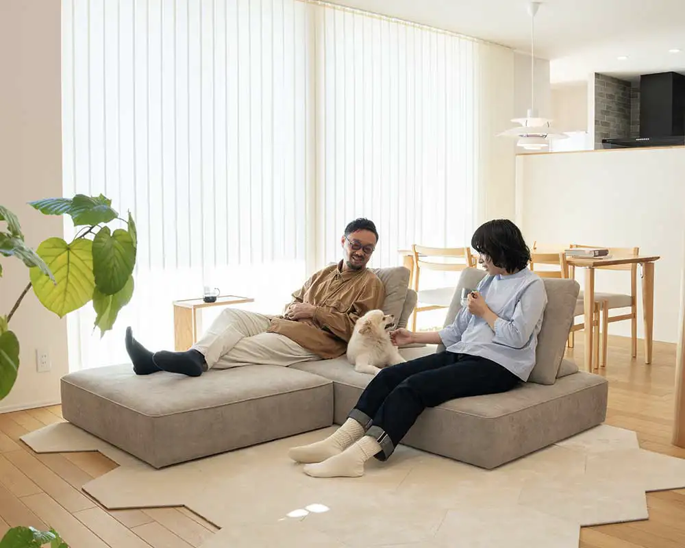 ペットや家族との暮らしにアイランドローソファ ウィズソファ