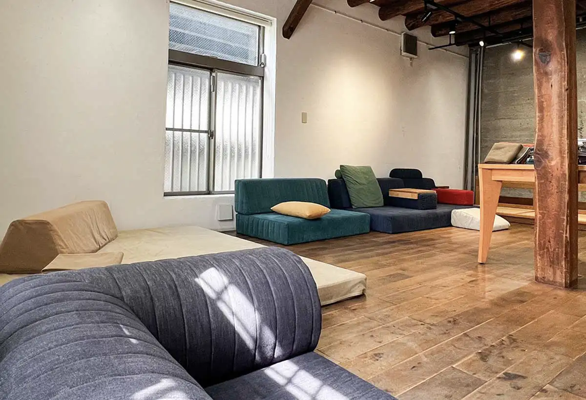 ローソファ専門店HAREM 出張ショールーム