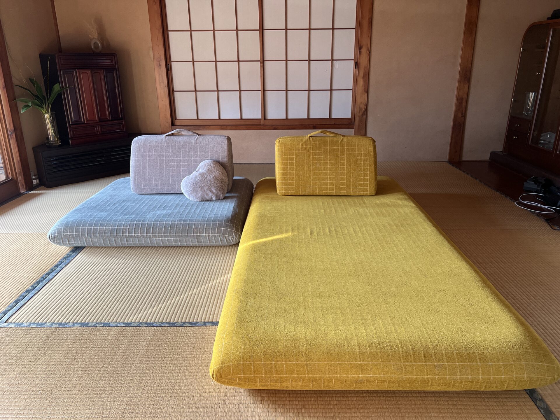 キャリーソファ イエロー 2人掛けローソファ ローソファー