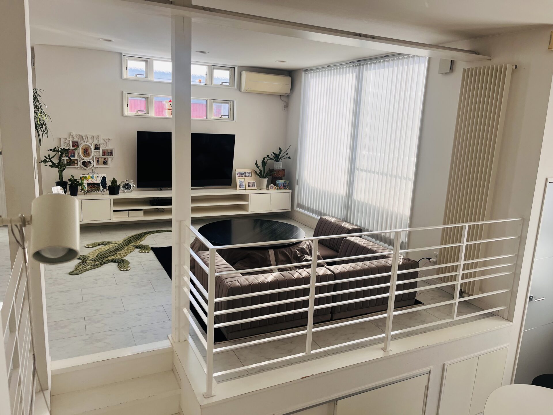 ピカソソファ グレージュ 3人掛けローソファ ローソファー