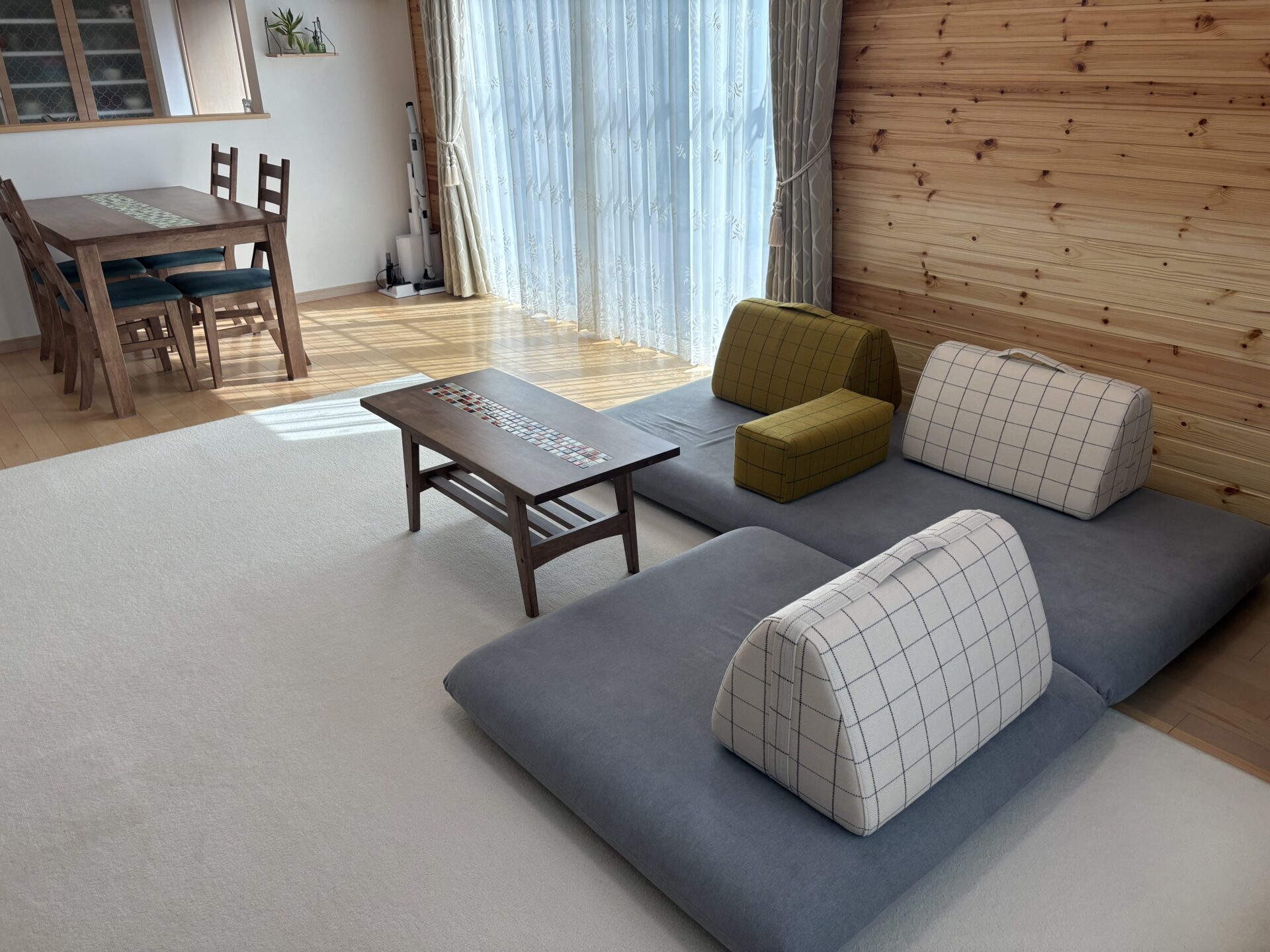 キャリーソファ ライトグレー 2人掛けローソファ ローソファー