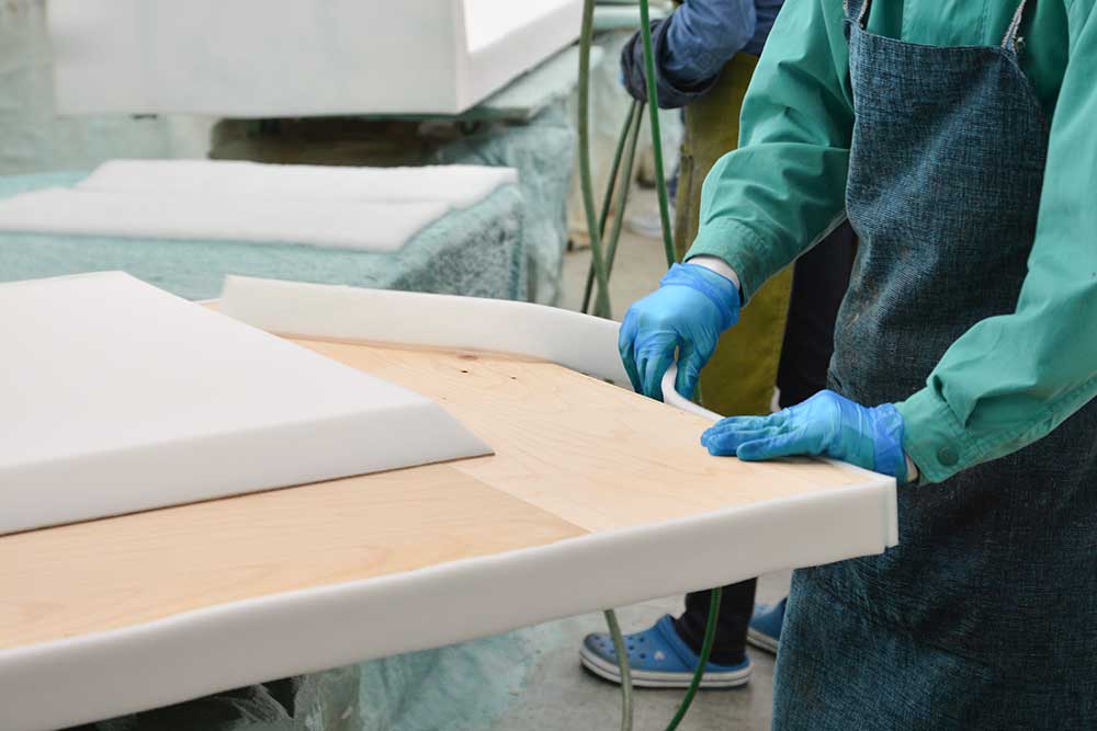 座面が広いローソファ、つみきソファ画像